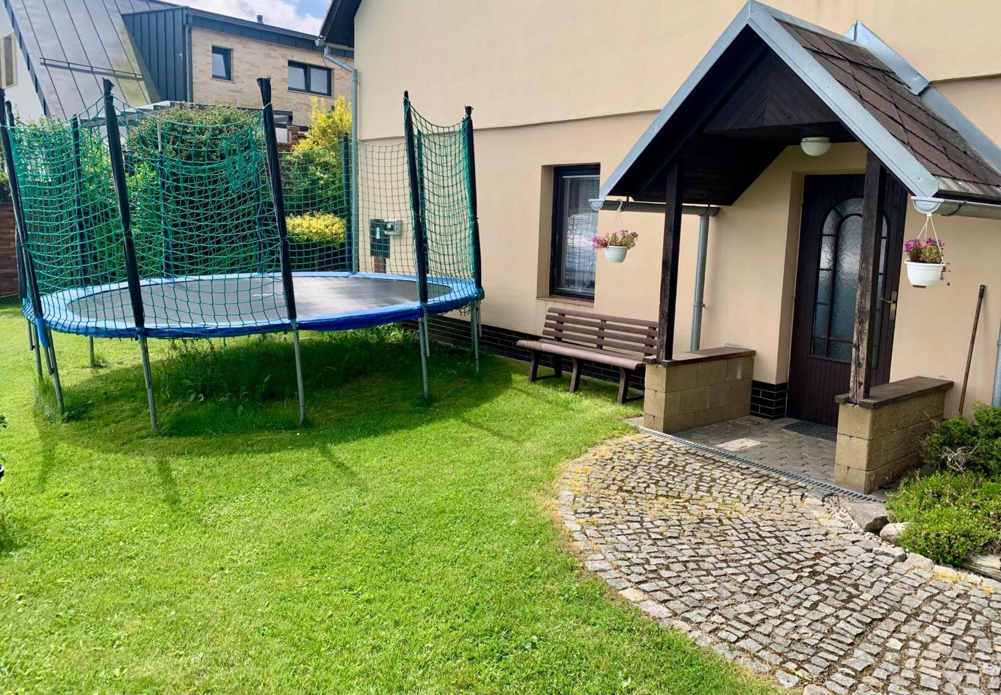 Apartman Daniela Radvanice  Экстерьер фото